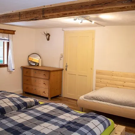 Haus Waldbach 度假居 哈尔施塔特